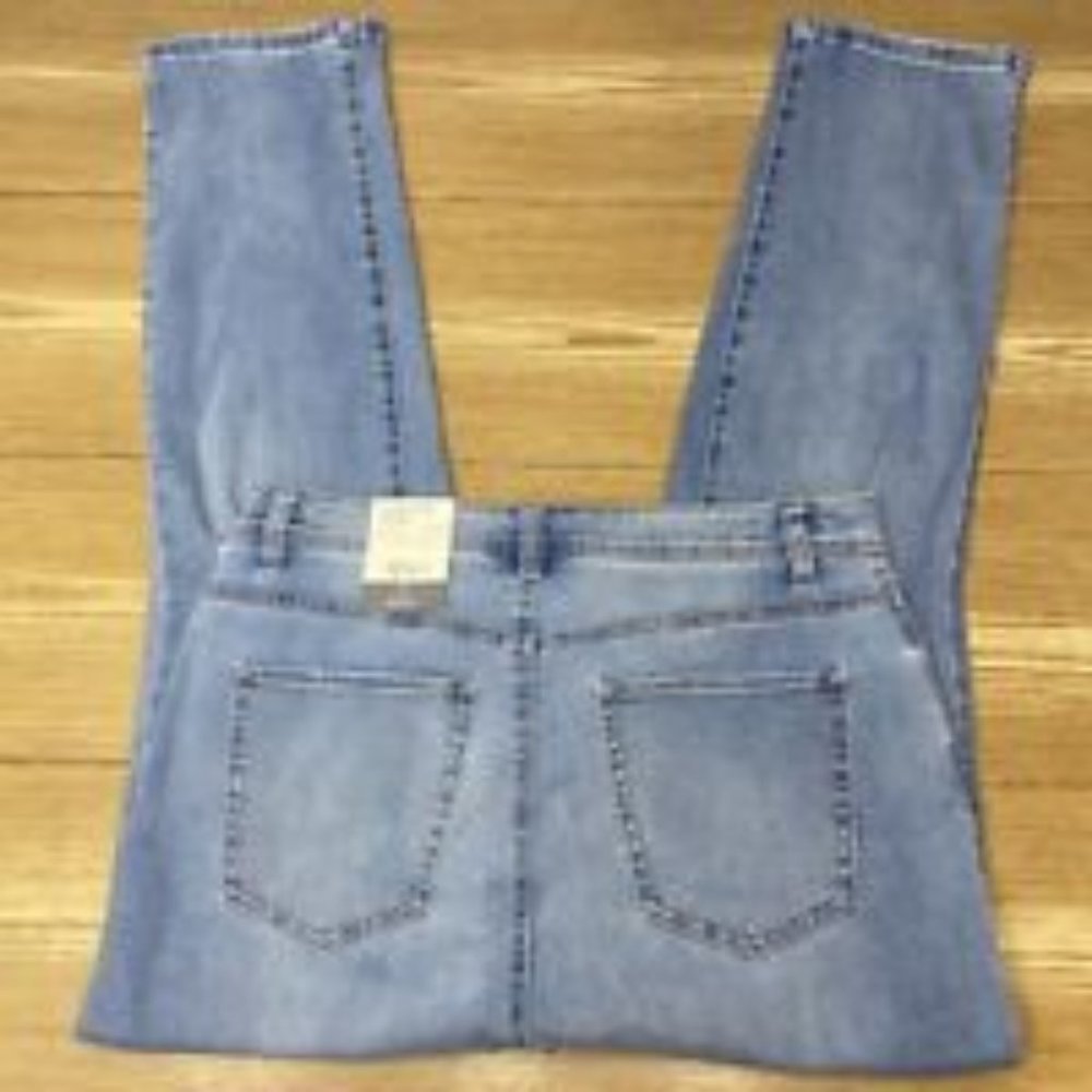 Style & Co Womens High Rise Jeans Slim Leg Distressed Denim Ankle Pants Size 6 - Picture 4 of 16